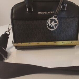 Michael Kors  crossbody